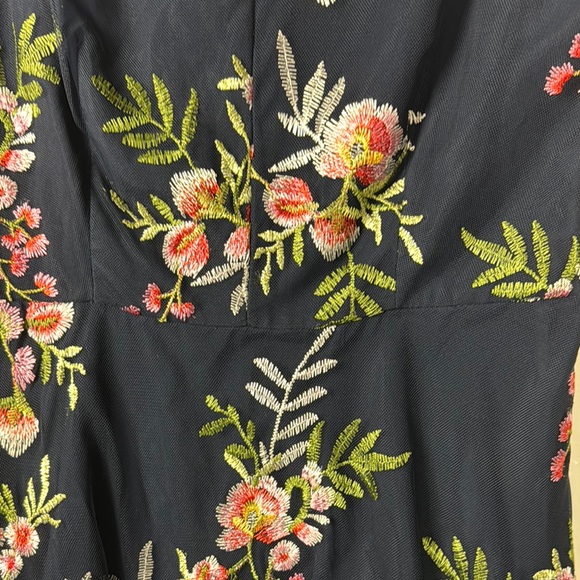 Vince Camuto Navy Floral Midi Dress V neck lined sz 10 NWOT - Picture 7 of 12